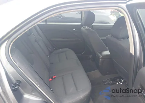 2011 Ford Fusion Se z USA, uszkodzony, nr VIN 3FAHP0HA1BR324112